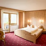Alpenpension Pfurtscheller 4*