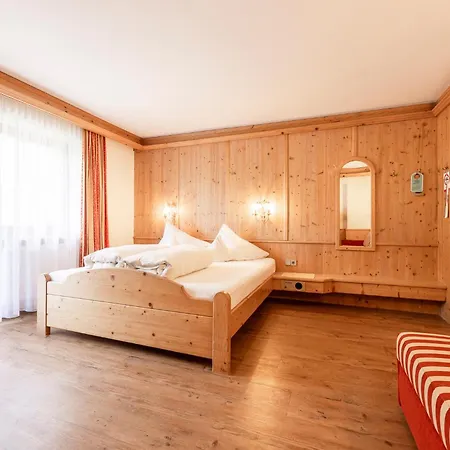 Pensjonat Alpenpension Pfurtscheller Neustift im Stubaital