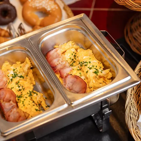 Alpenpension Pfurtscheller Pensjonat 4*