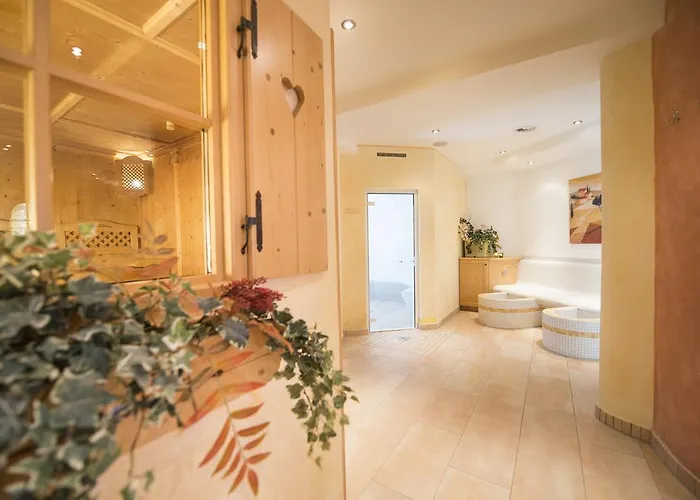 Alpenpension Pfurtscheller Penzion 4*